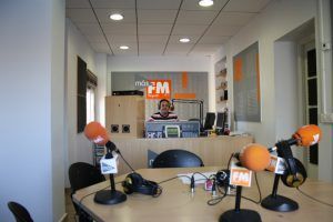 Emisora Municipal "Más FM Begastri"